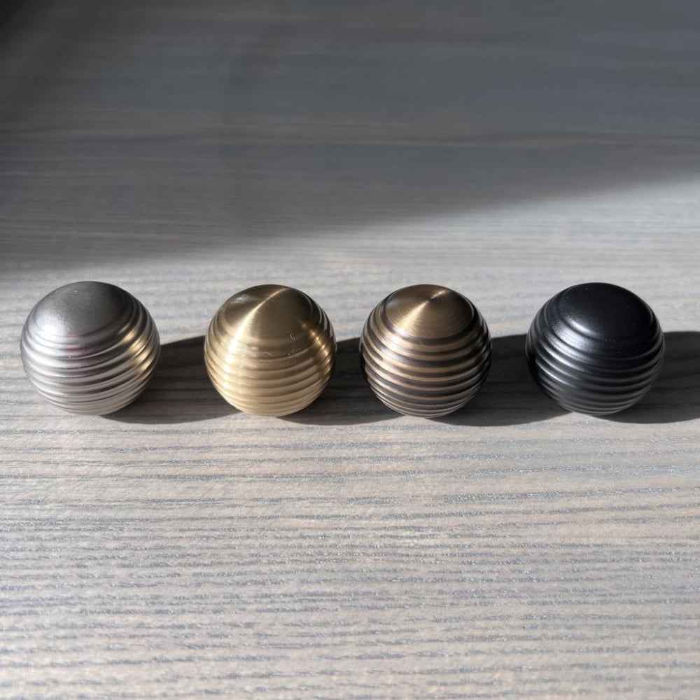 Knott Boston - Bøstet Messing (matt gylden) - ROM 7