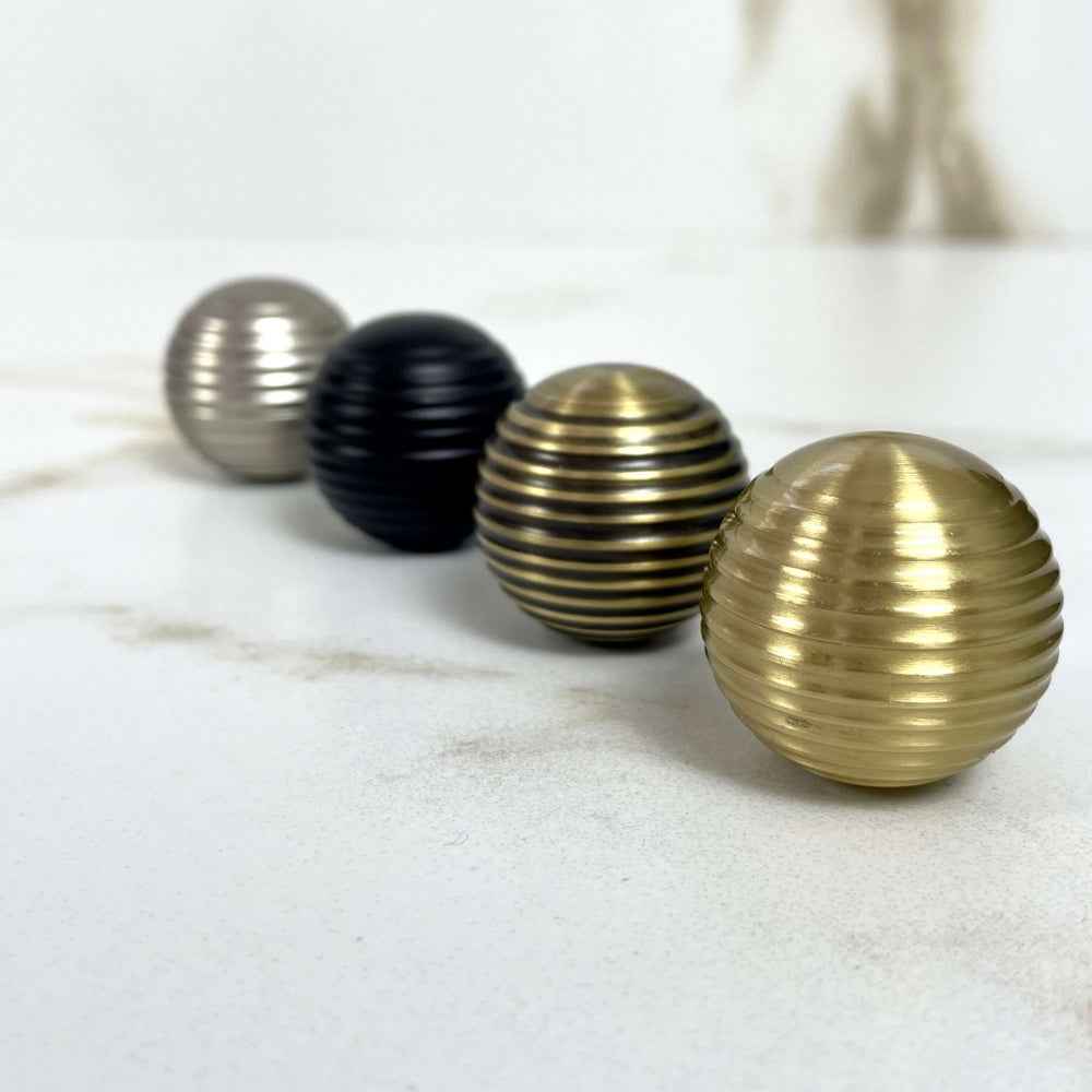 Knott Boston - ROM 7