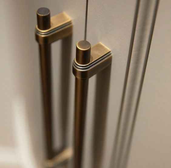 Håndtak Oxford - Antikk Messing - ROM 7