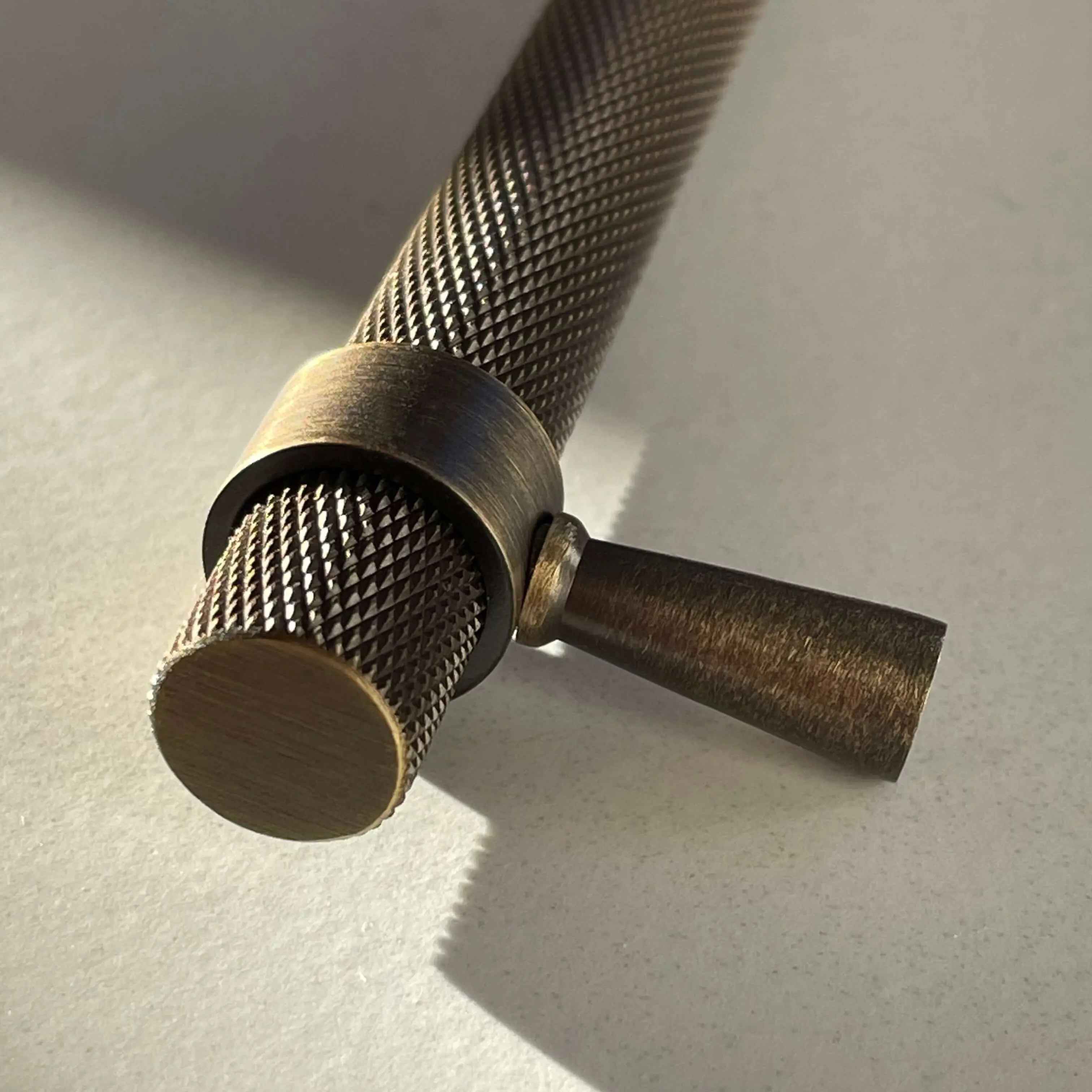 Håndtak Begen - Antikk Messing - ROM 7