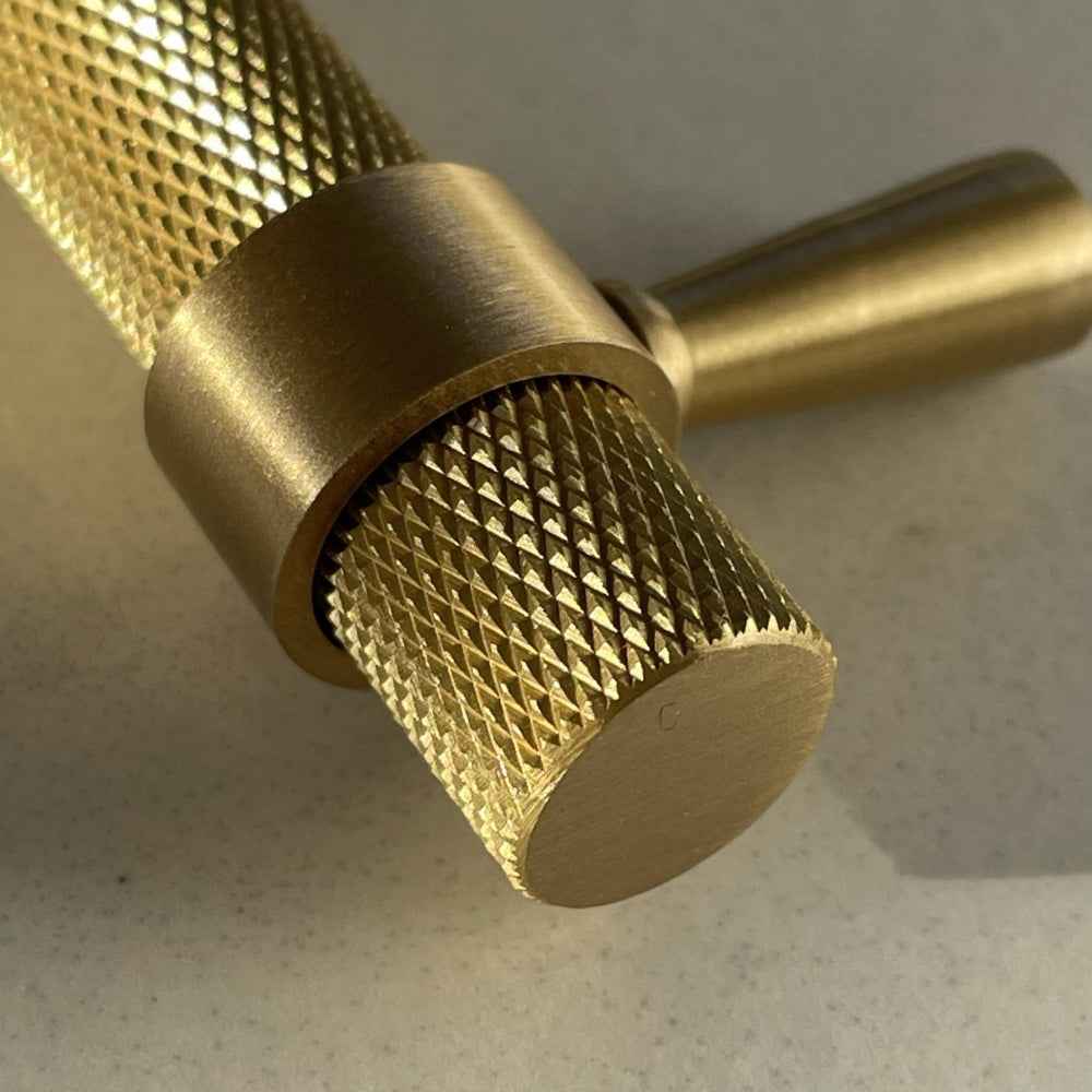 Håndtak Bergen - Bøstet Messing (Matt gylden) - ROM 7