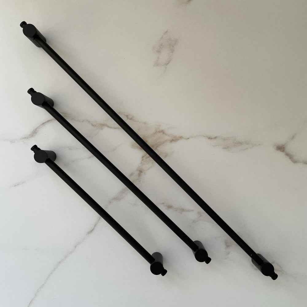 Håndtak London (Justebare) - Matt Svart - ROM 7