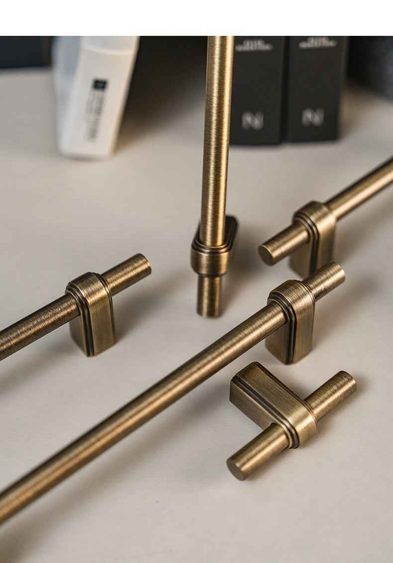 Håndtak Oxford - Antikk Messing - ROM 7