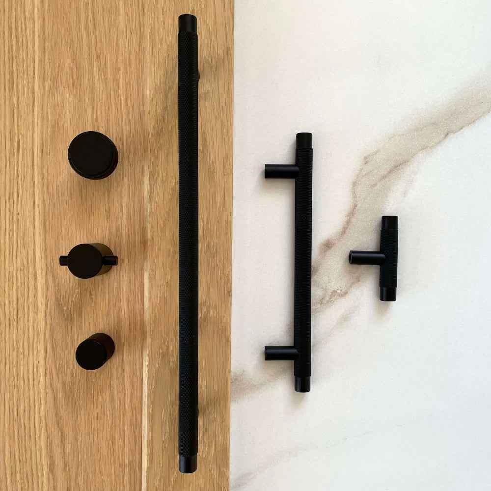 Håndtak Oslo - Matt Svart - ROM 7