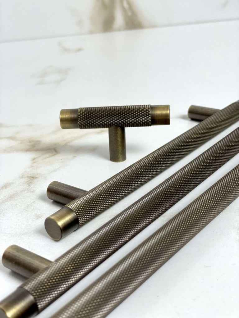 Håndtak Oslo - Antikk Messing - ROM 7